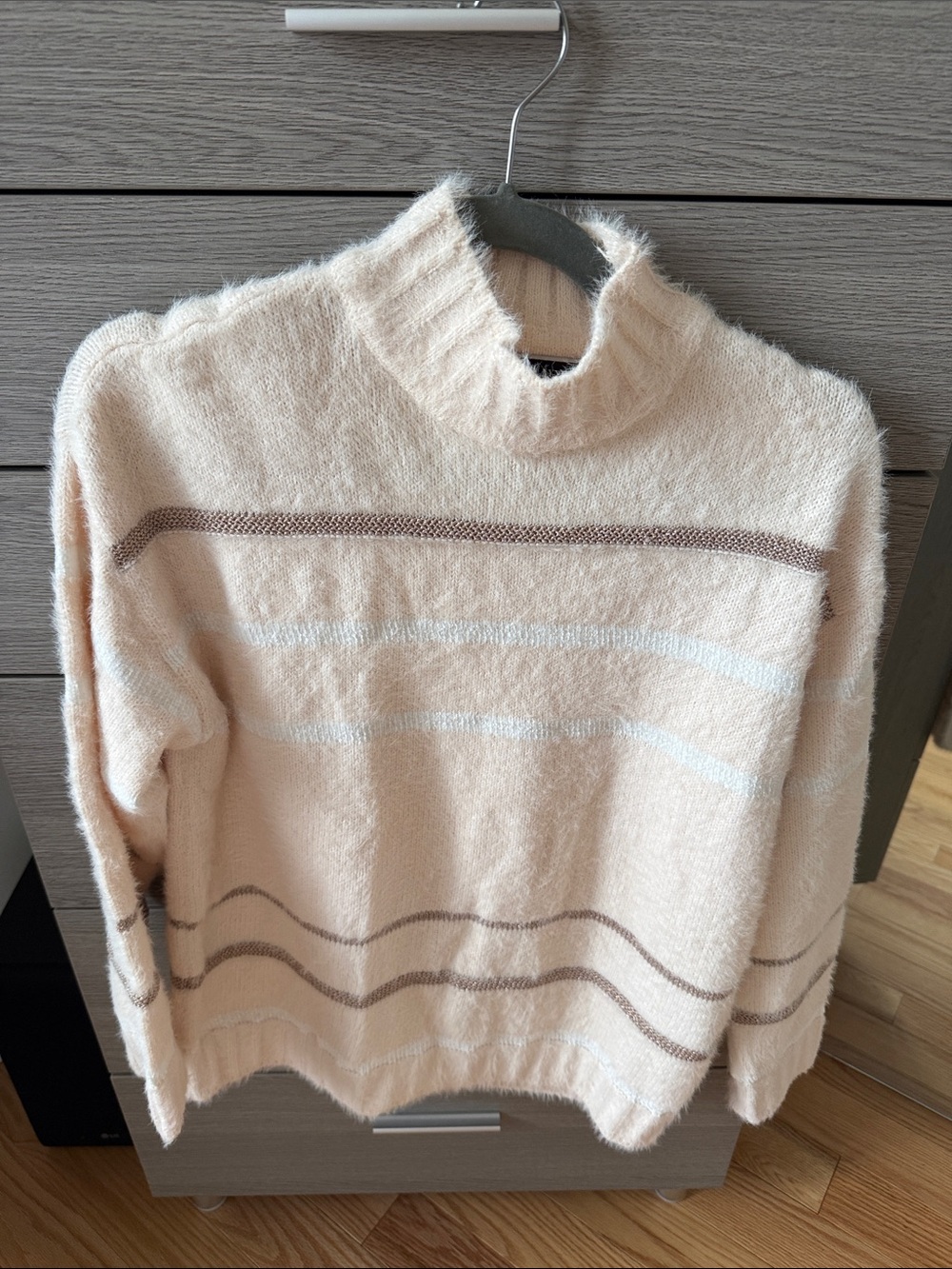 Melanie Line comfortable sweater due to its material.